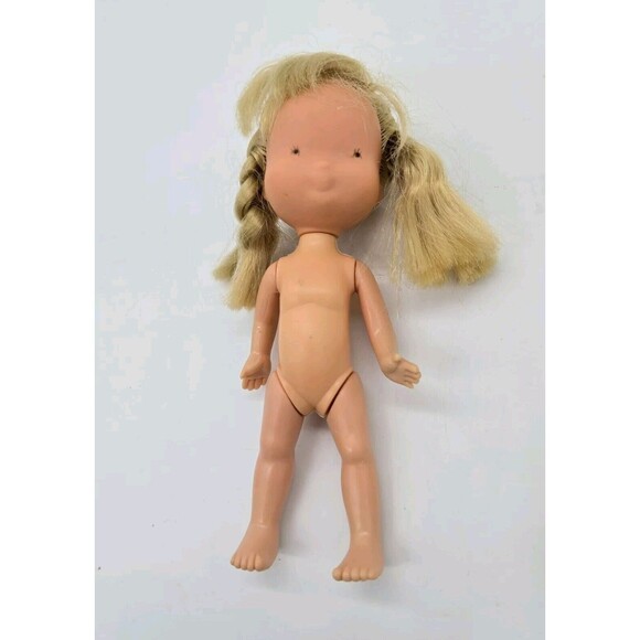 Vintage Holly Hobbie 1976 H1 K.T.C. AGC Girl Doll Made in Taiwan With Clothes - Picture 11 of 14